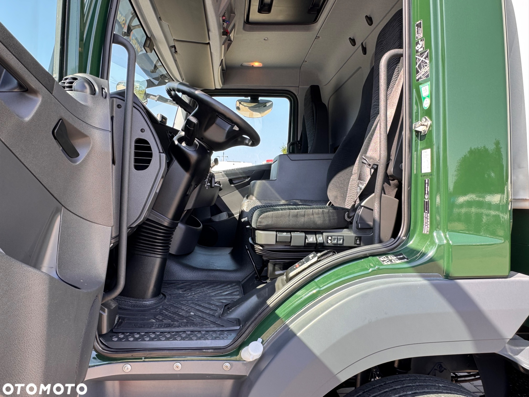 Mercedes-Benz ATEGO - 22