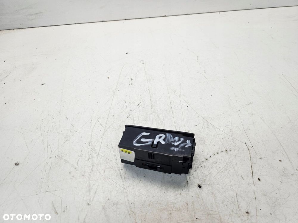 POPIELNICZKA PRAWY TYŁ AUDI A6 C6 C5 4B0857406B GRANATOWA - 3