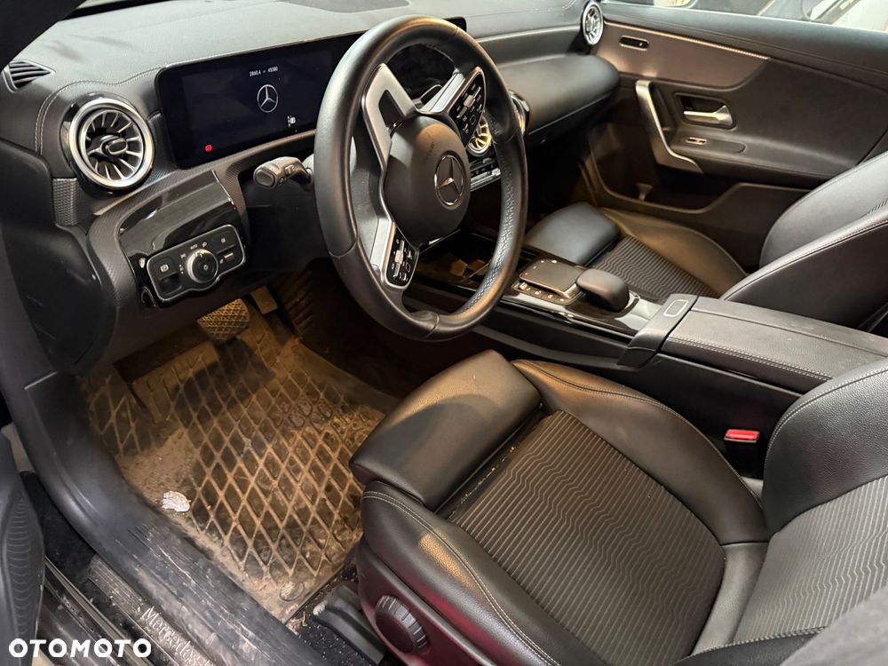 Mercedes-Benz CLA ver-200-d-8g--dct - 5