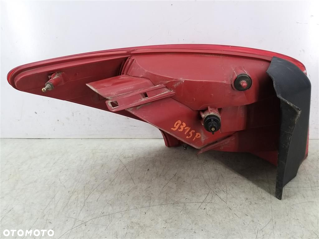Lampa prawa tylna tył Peugeot  407 SW KOMBI 2004-2011R AXO SCINTEX - 2