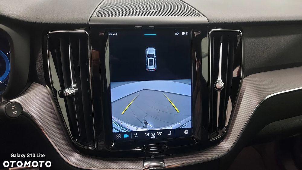 Volvo XC 60 B4 D AWD Ultimate Dark - 31