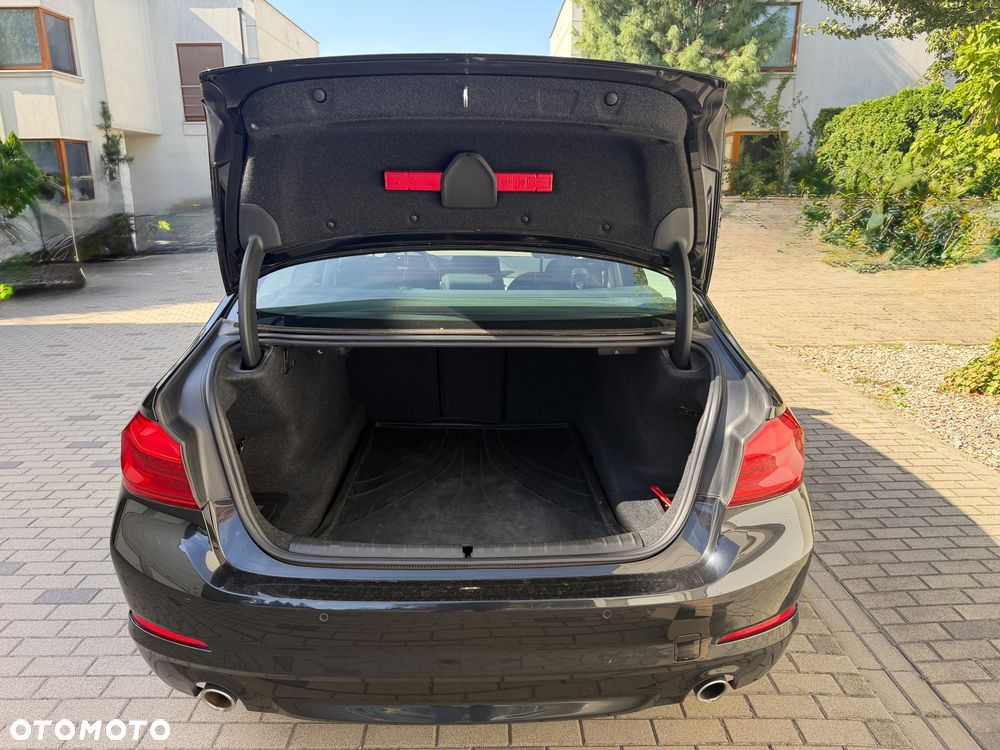 BMW Seria 5 530i xDrive - 5