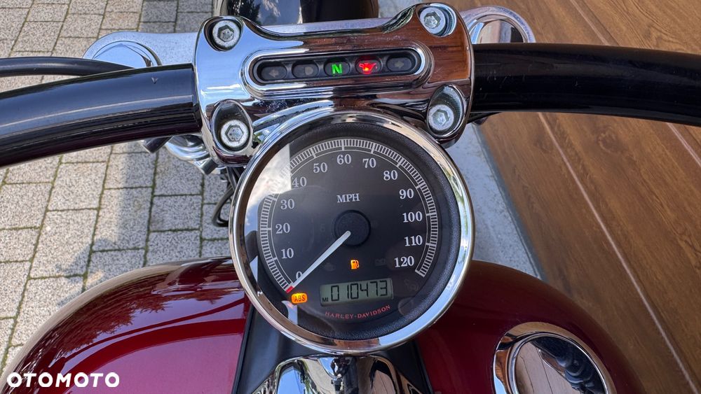 Harley-Davidson FXSB Breakout - 5
