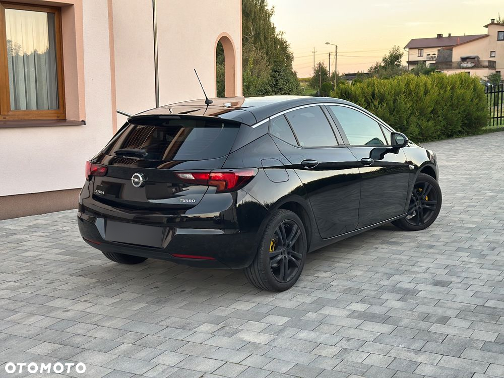 Opel Astra - 4