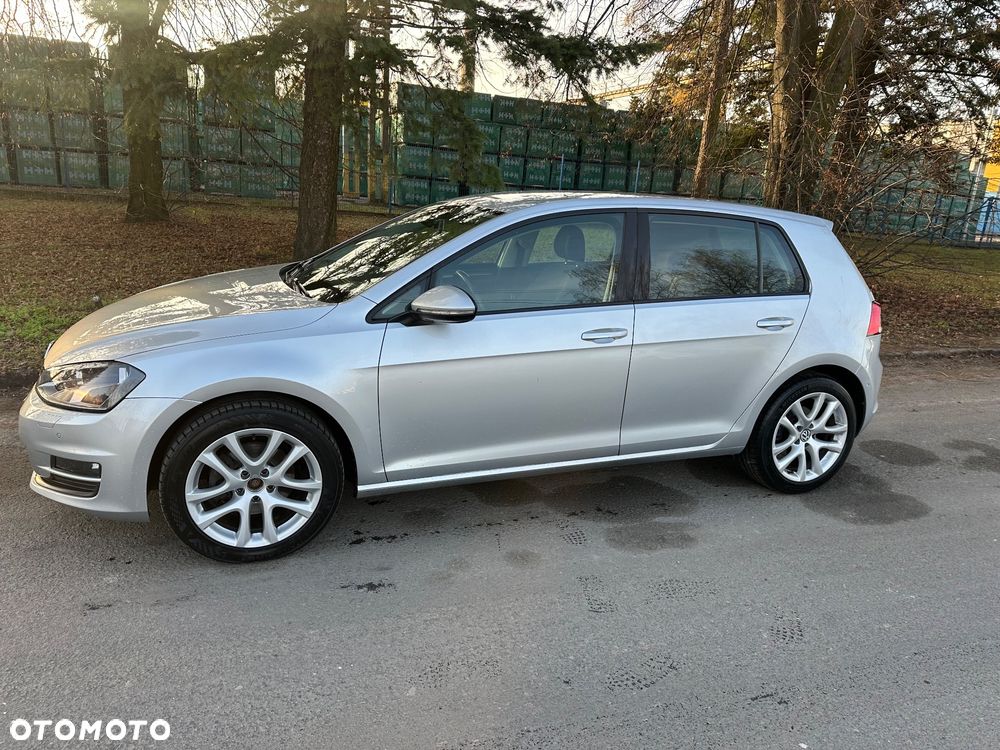 Volkswagen Golf 1.4 TSI BlueMotion Technology DSG Comfortline - 4