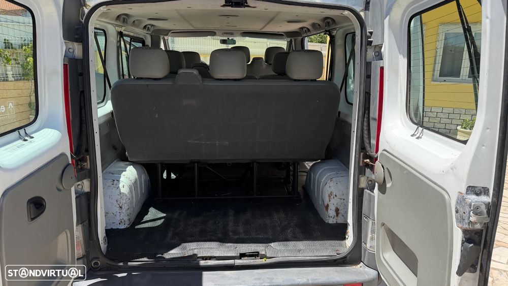 Renault Trafic 2.0 dCi 115 - 8
