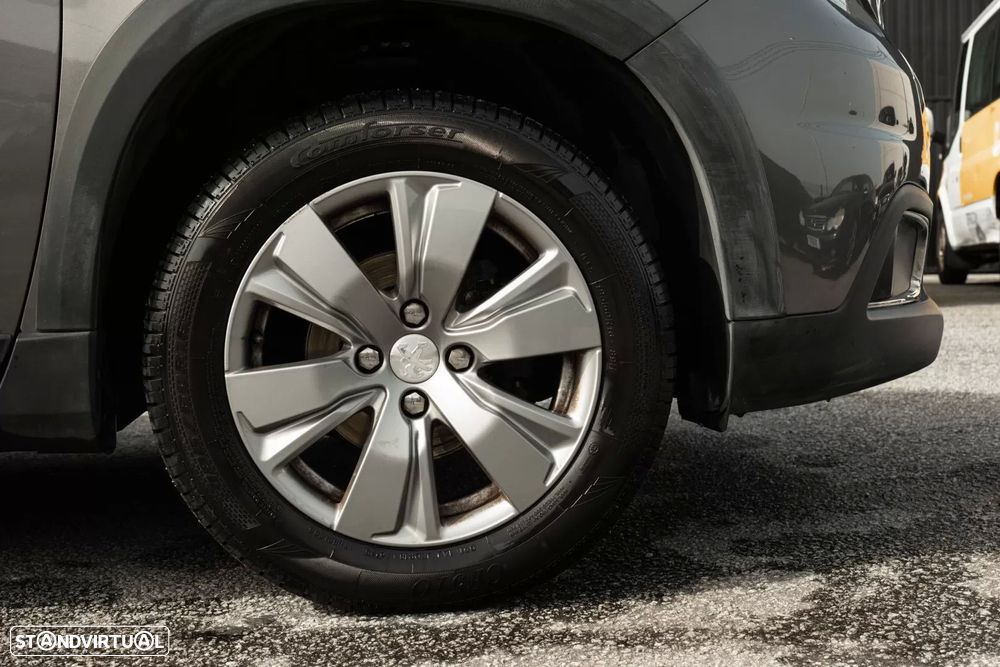 Peugeot 2008 1.2 Allure - 3