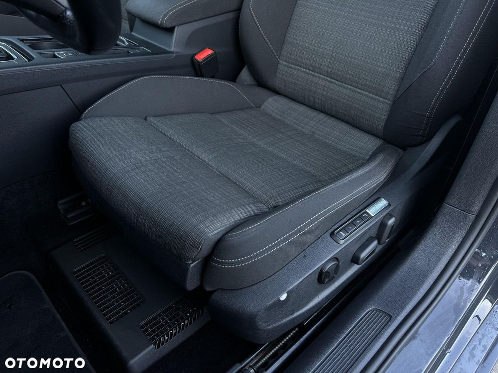 Volkswagen Passat 1.5 TSI EVO Business DSG - 13