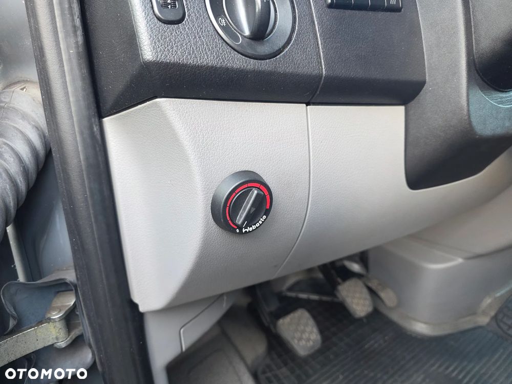 Volkswagen CRAFTER - 16