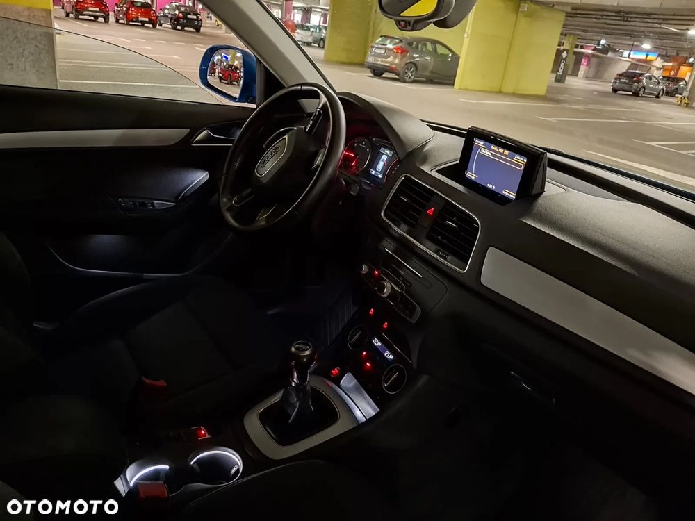 Audi Q3 2.0 TDI sport - 5