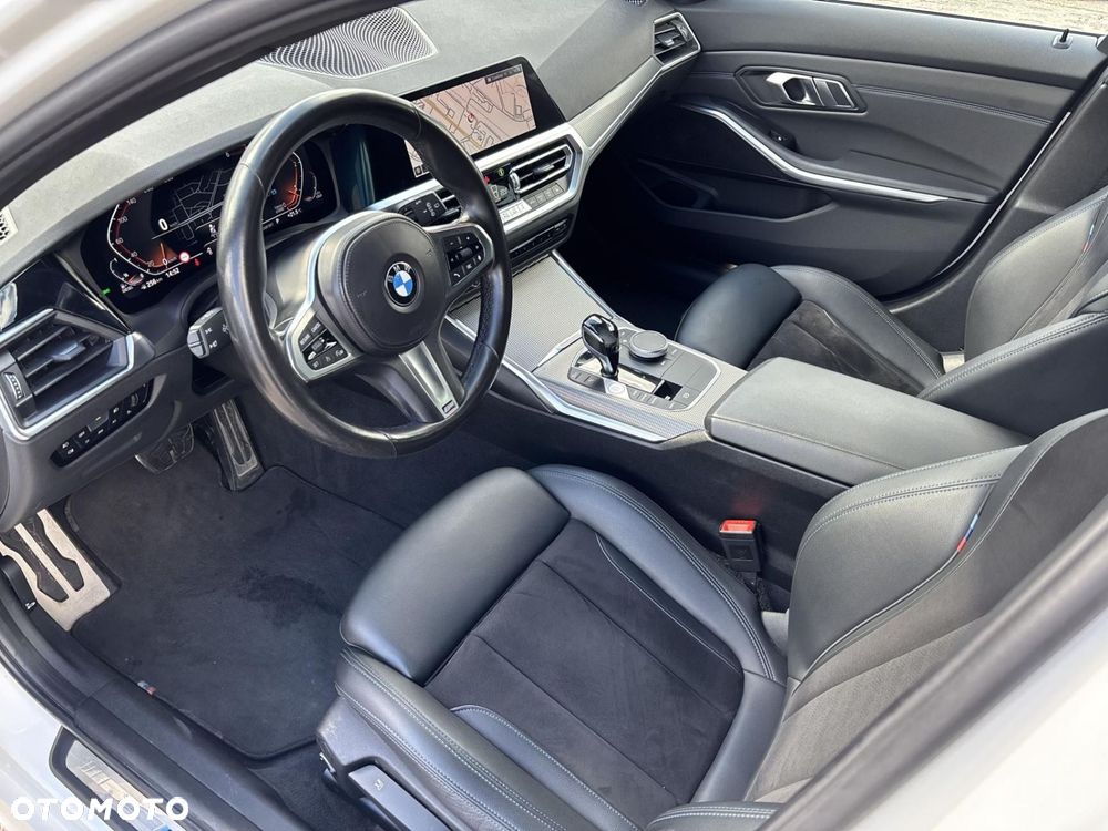 BMW 3 Series 2021 photo 5