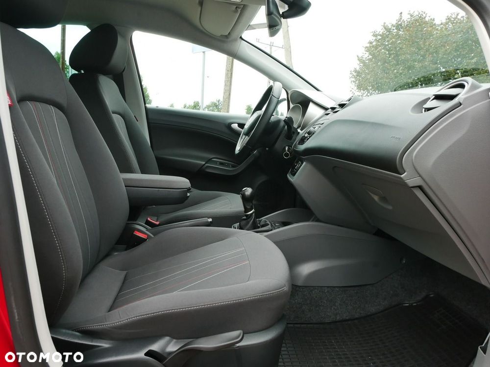 Seat Ibiza ST 1.4 16V Style - 23
