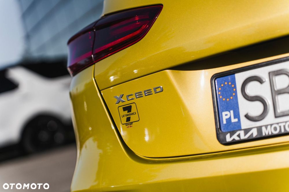 Kia XCeed - 12