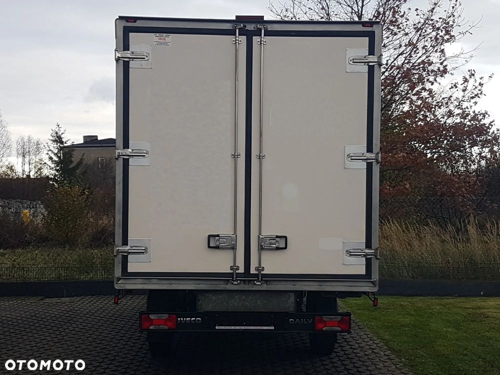 Iveco DAILY 6EP CHŁODNIA MROŹNIA IZOTERMA AGREGAT THERMO KING V-200 MAX GRZANIE 3,41x2,09x2,10 - 17