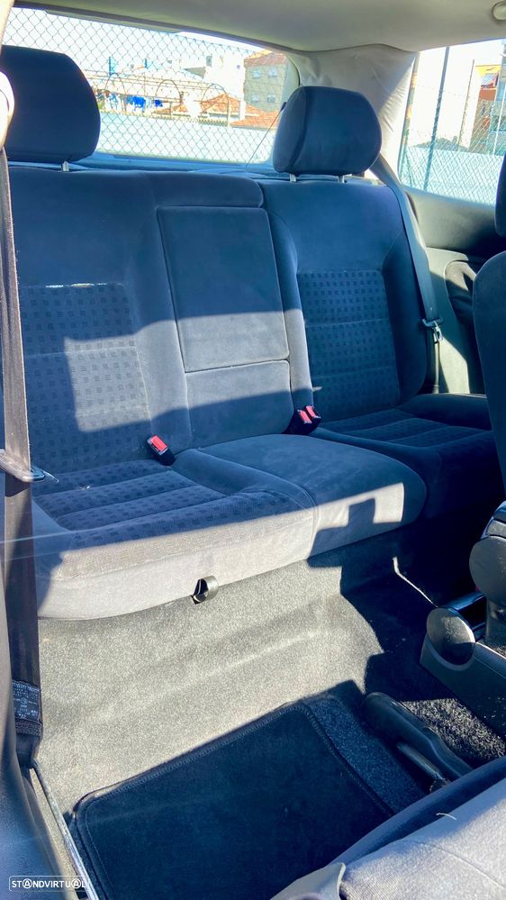 VW Golf 1.4i Confort - 8