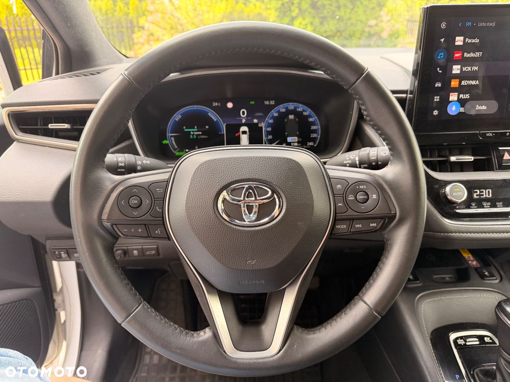Toyota Corolla 1.8 Hybrid Executive - 20