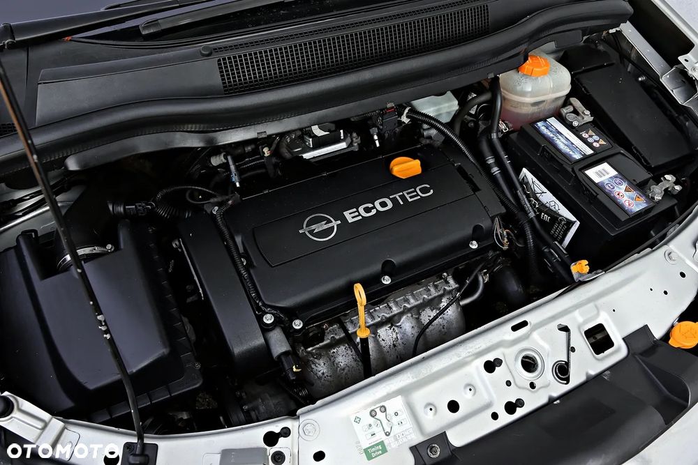 Opel Zafira - 39