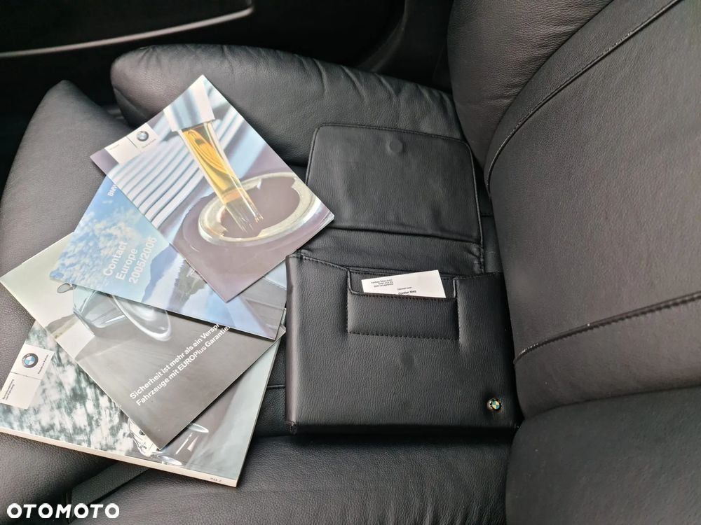 BMW Seria 7 740Li - 8