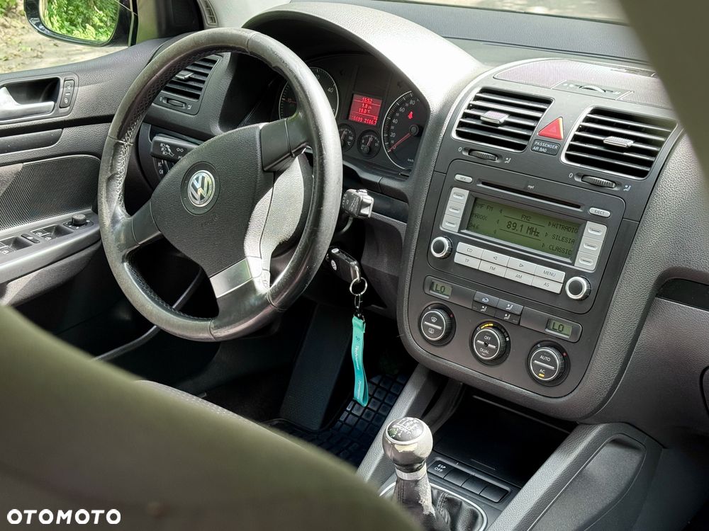 Volkswagen Golf 1.9 TDI GT Sport - 6