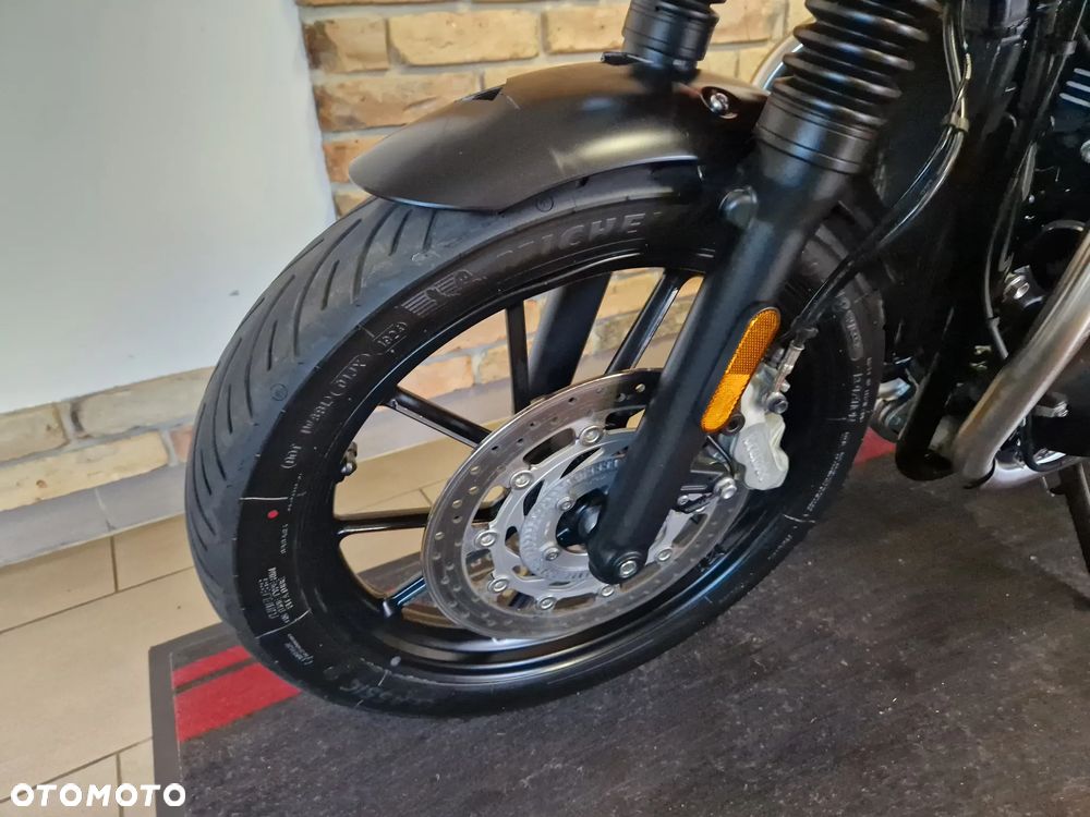 Triumph Speed Twin - 22