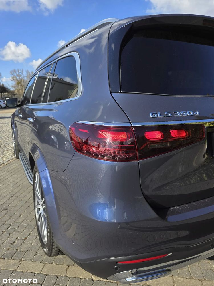 Mercedes-Benz GLS - 17