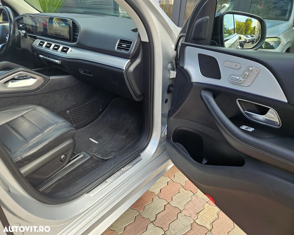 Mercedes-Benz GLE 300 d 4Matic 9G-TRONIC AMG Line - 11