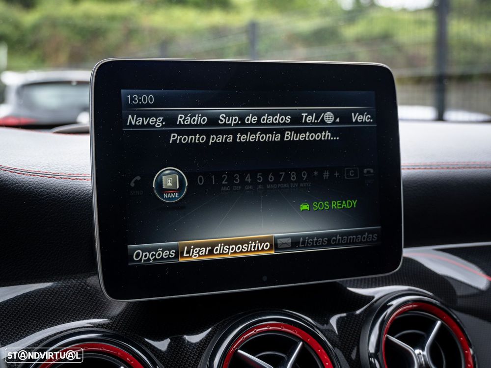 Mercedes-Benz CLA 45 AMG - 35