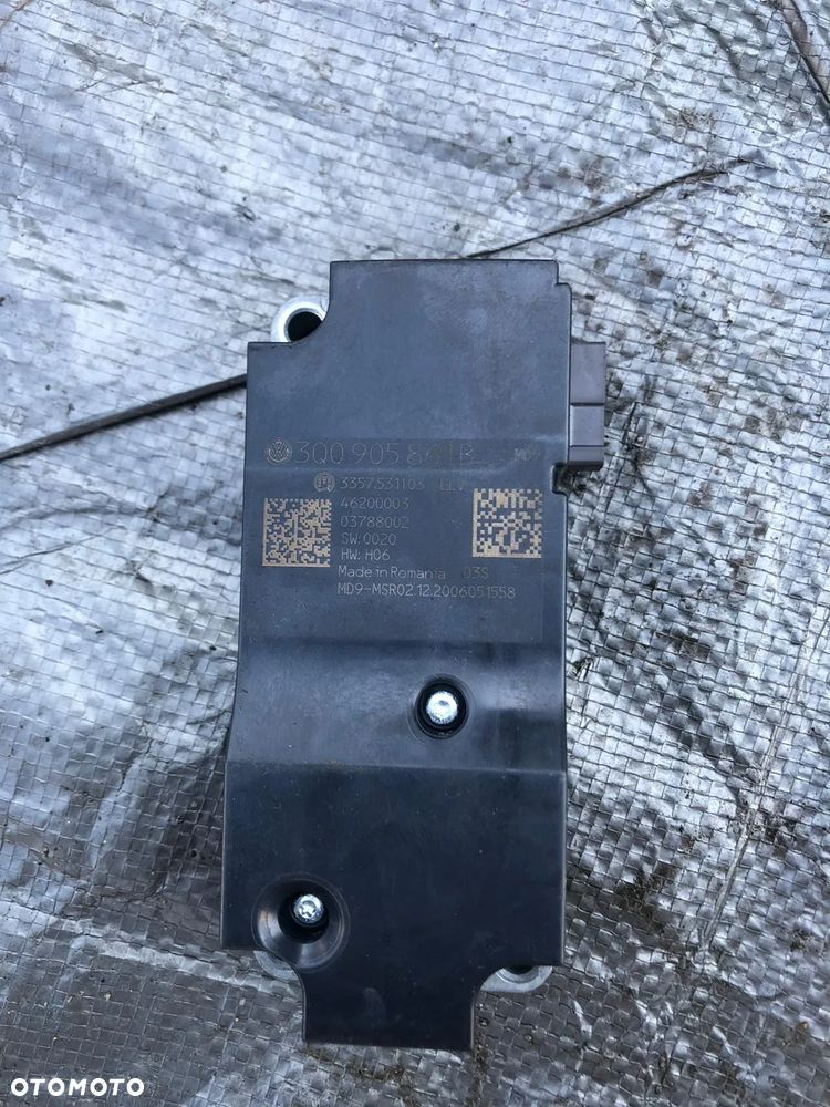 PASSAT B8 BLOKADA KOLUMNY KIEROWNICZEJ STACYJKI 3Q0905061B LUB 3Q0905061 - 1