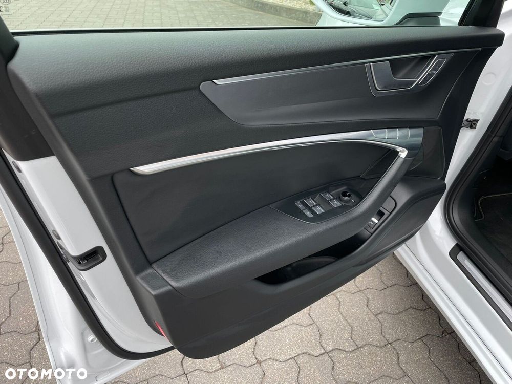 Audi A6 Avant - 19