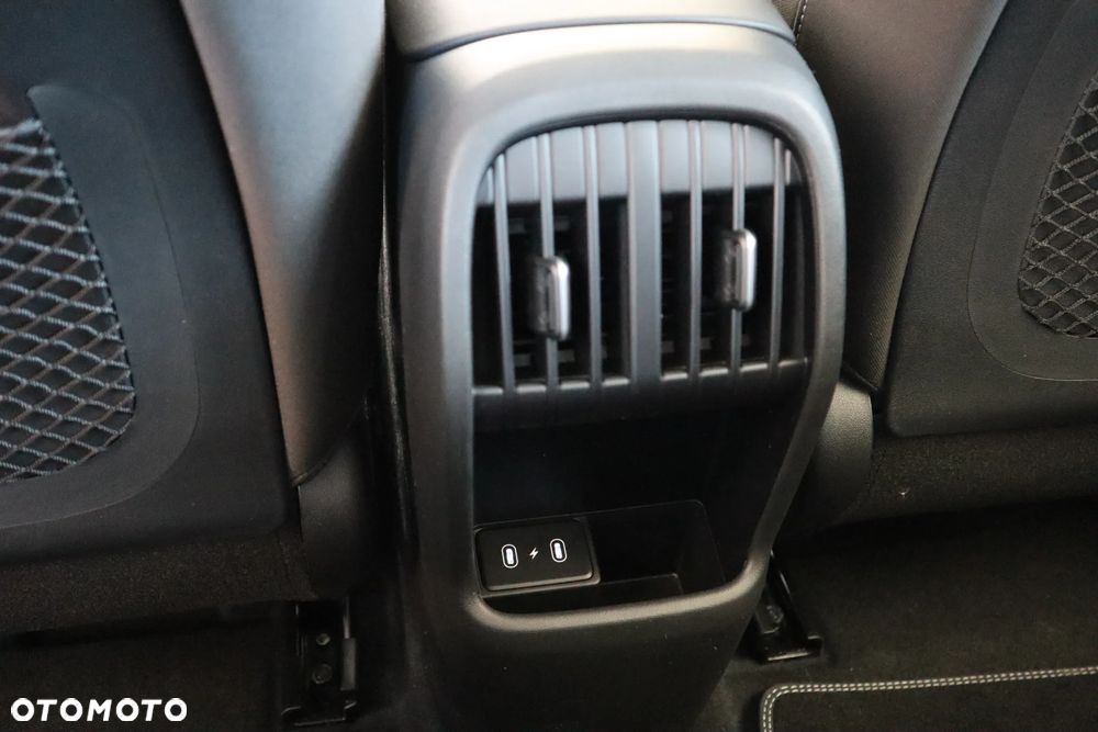 Hyundai Kona 65kWh Smart - 16