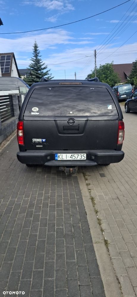 Nissan Pickup - 7