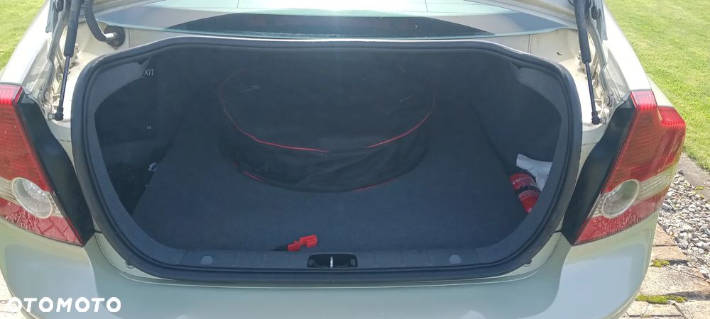 Volvo S40 2.4i Momentum - 5