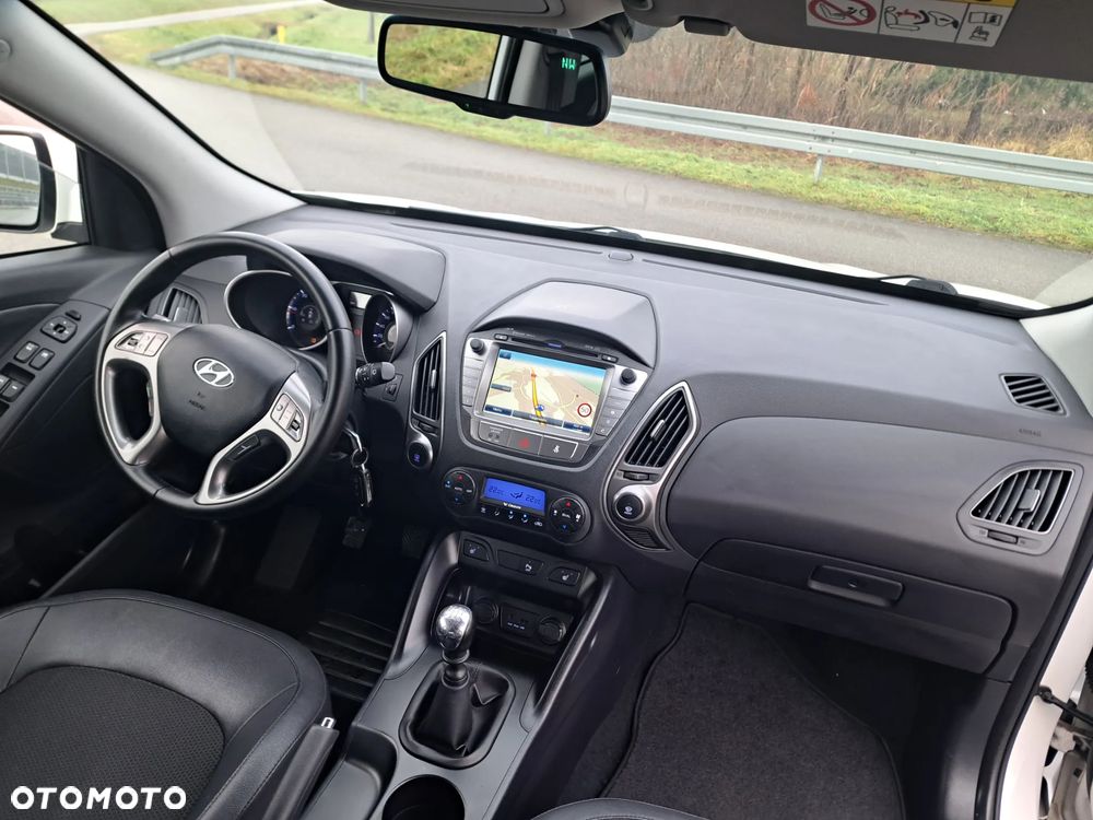 Hyundai ix35 1.7 CRDi Premium 2WD - 25