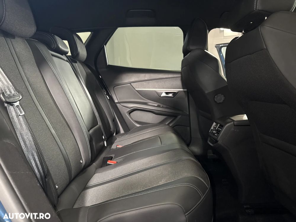 Peugeot 3008 - 13