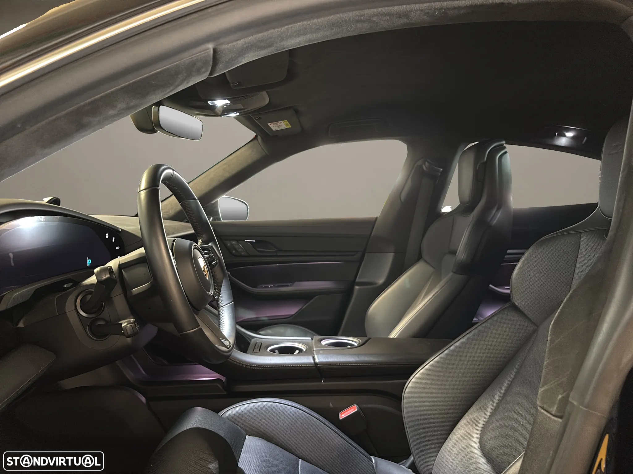 Porsche Taycan Turbo - 9
