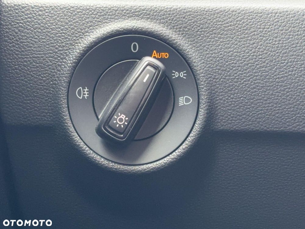 Volkswagen T-Roc 1.5 TSI Life DSG - 13