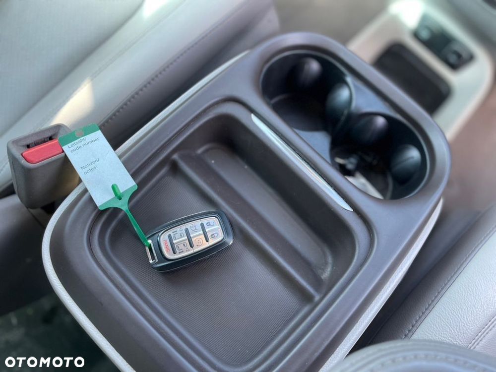 Chrysler Pacifica - 15