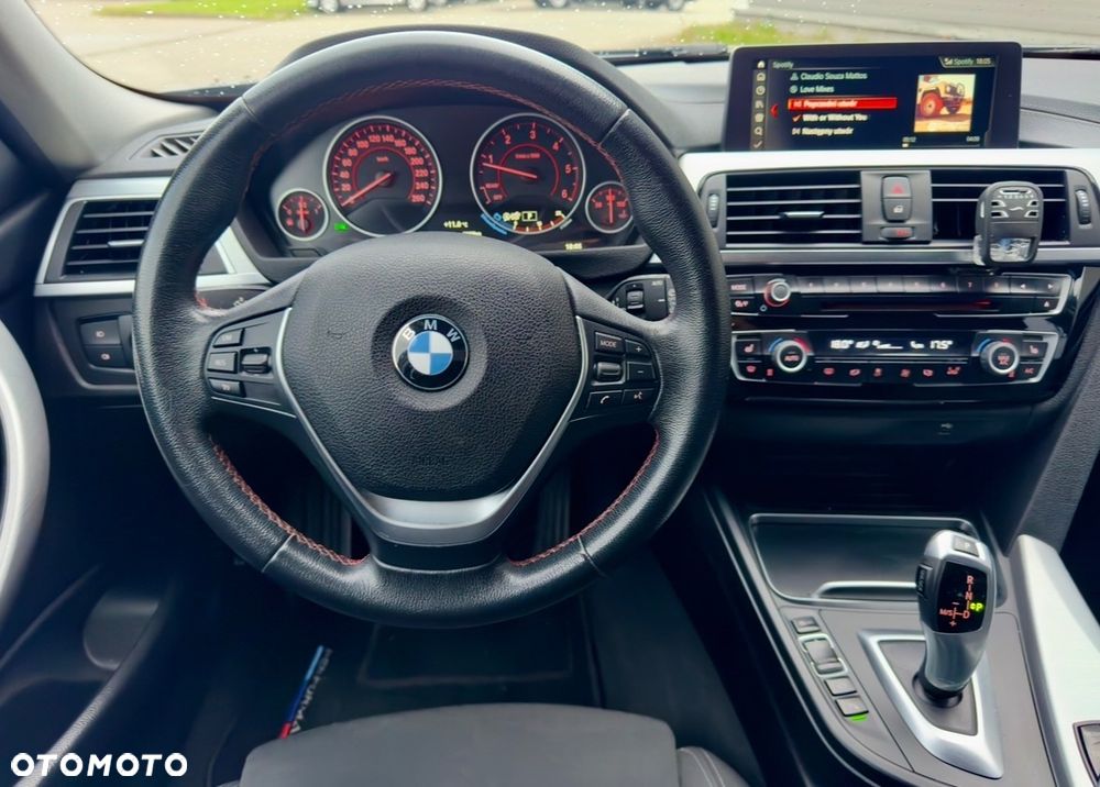 BMW Seria 3 - 25