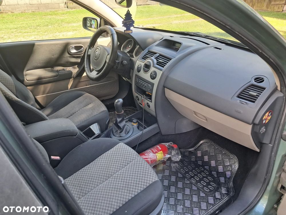 Renault Megane - 5