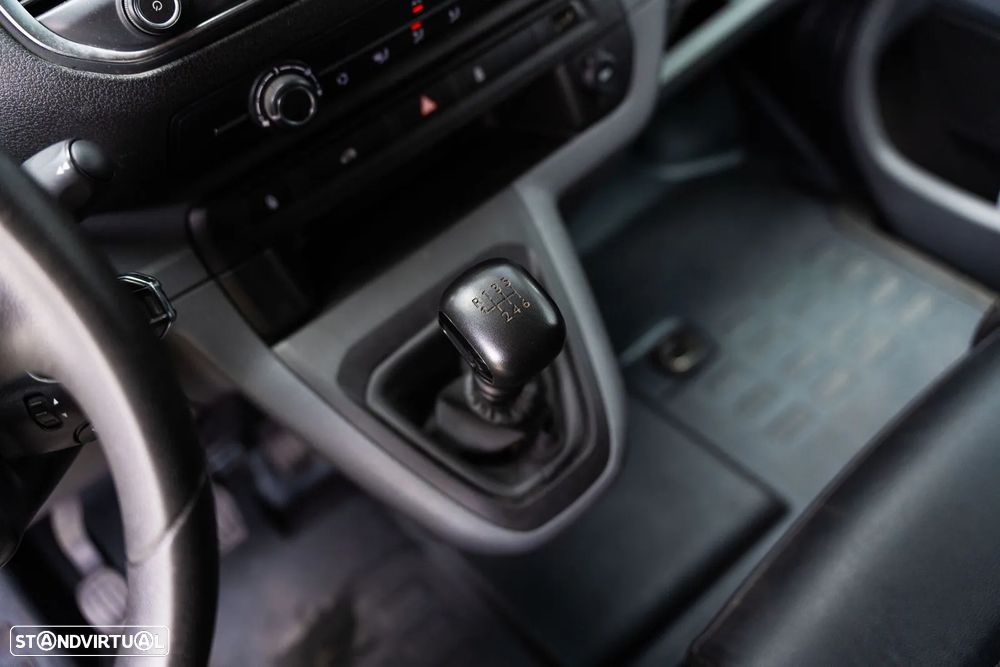 Toyota Proace 1.6 D-4D - 17