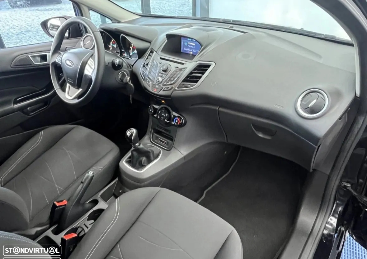Ford Fiesta 1.5 TDCi Trend - 12
