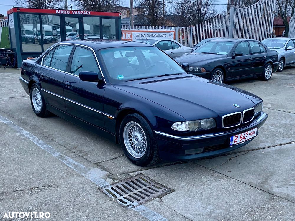 BMW Seria 7 740iA - 11