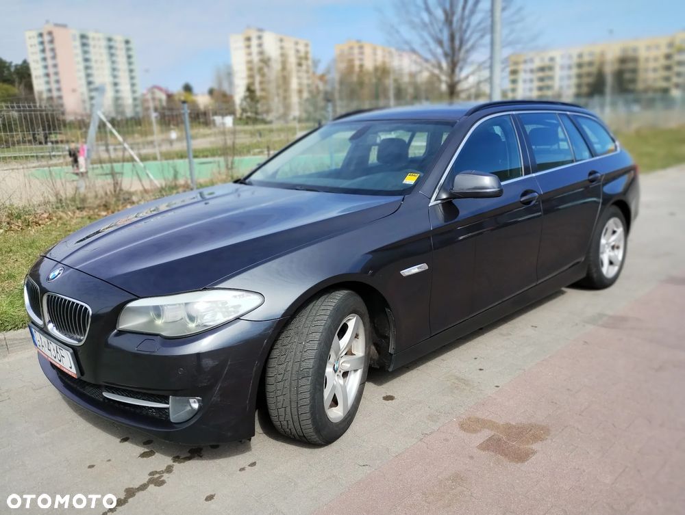 BMW Seria 5 520d - 6