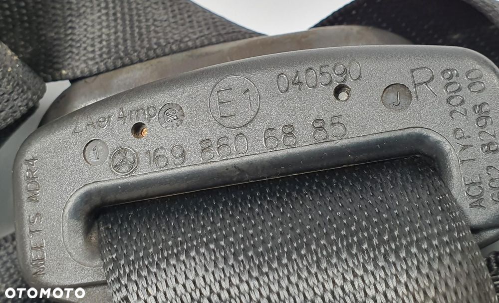 PAS NAPINACZ PRAWY PRZÓD MERCEDES W245 1698606885 EUROPA - 2