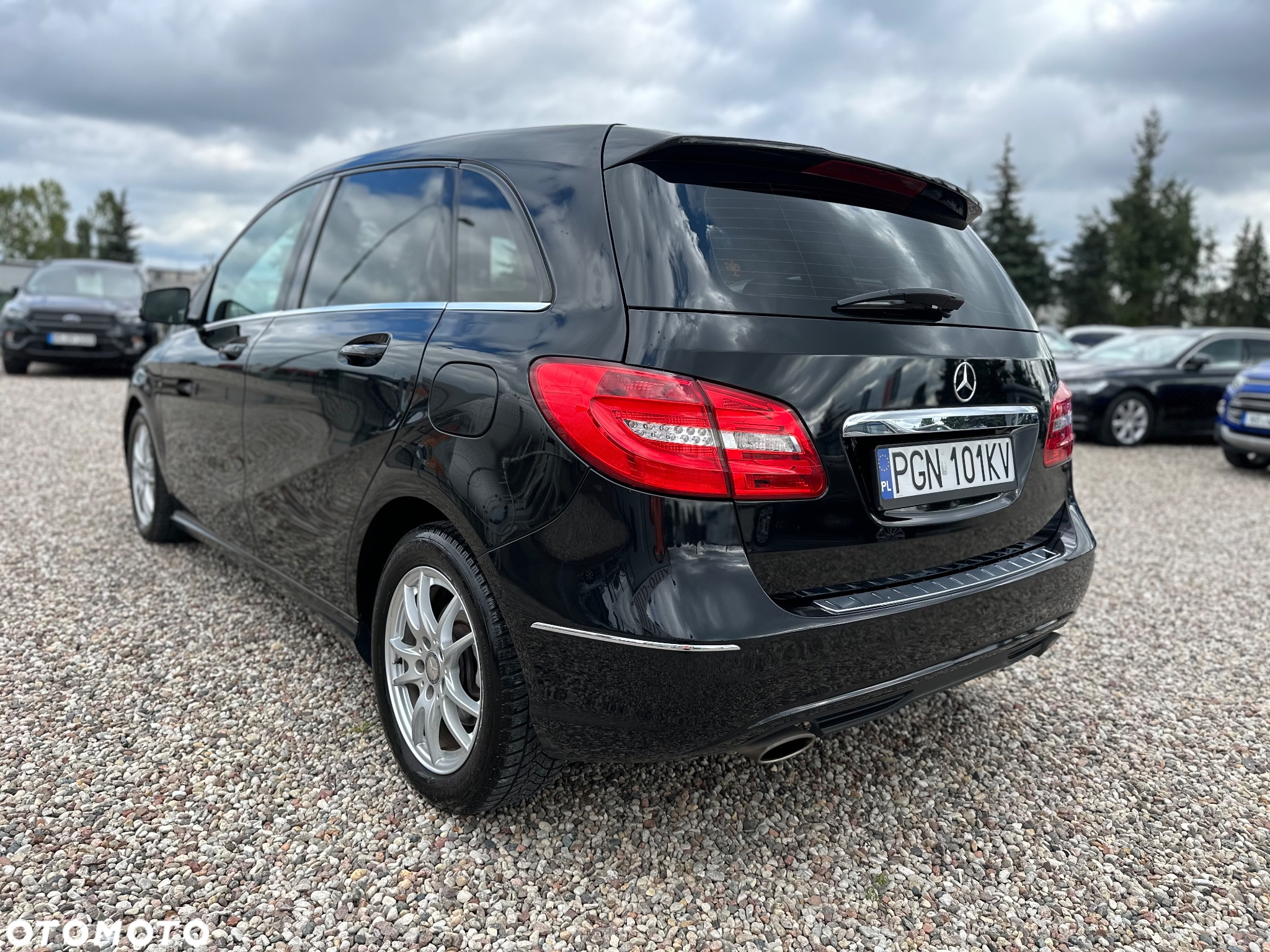 Mercedes-Benz Klasa B 200 7G-DCT Edition - 3