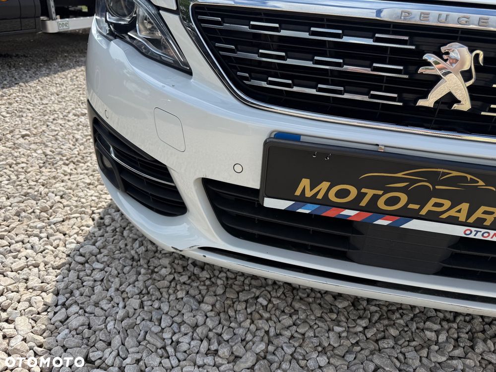 Peugeot 308 - 23