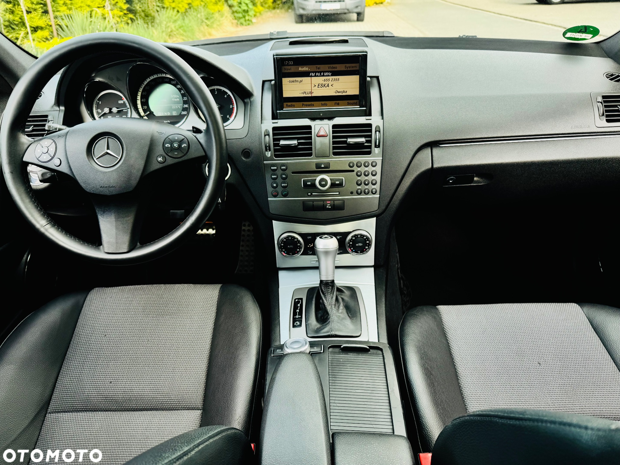 Mercedes-Benz Klasa C 220 (BlueTEC) d T 7G-TRONIC AMG Line - 15