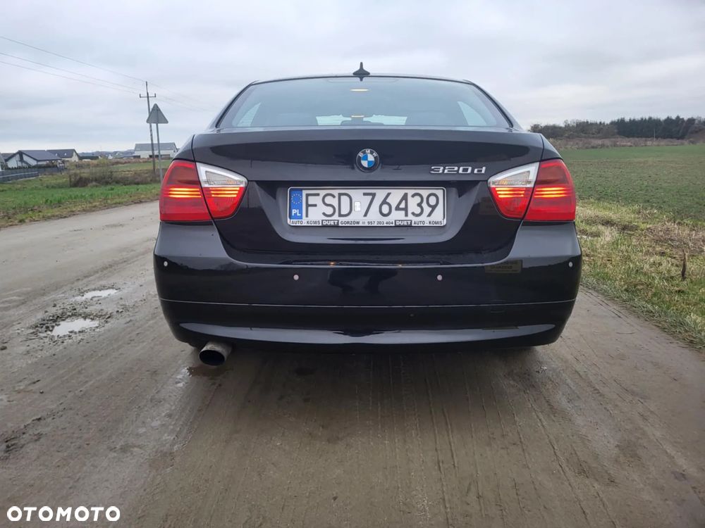 BMW Seria 3 320d - 5