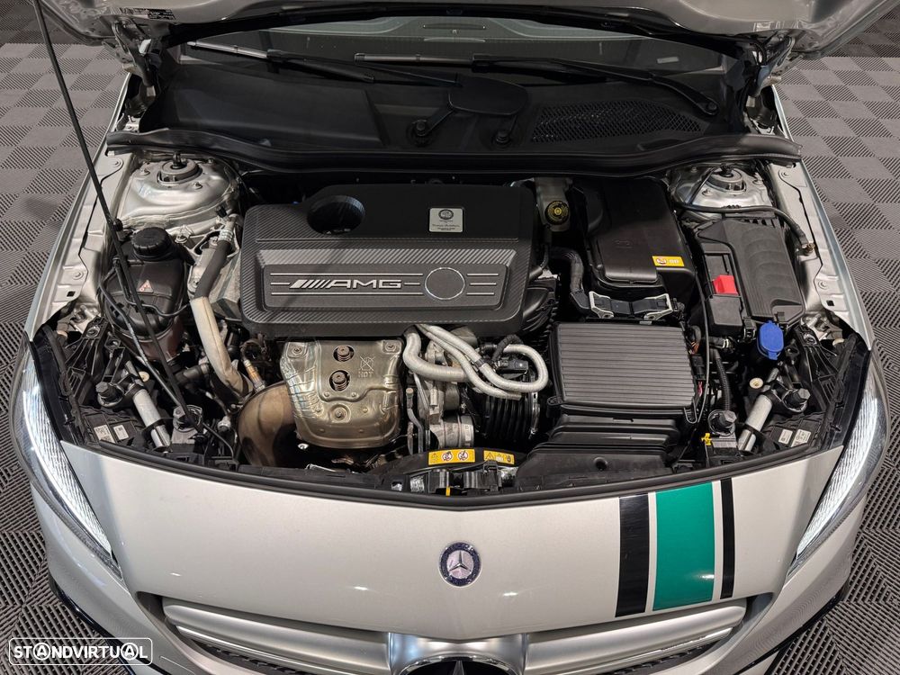 Mercedes-Benz A 45 AMG 4Matic Speedshift 7G-DCT PETRONAS 2015 World Champion Edition - 50