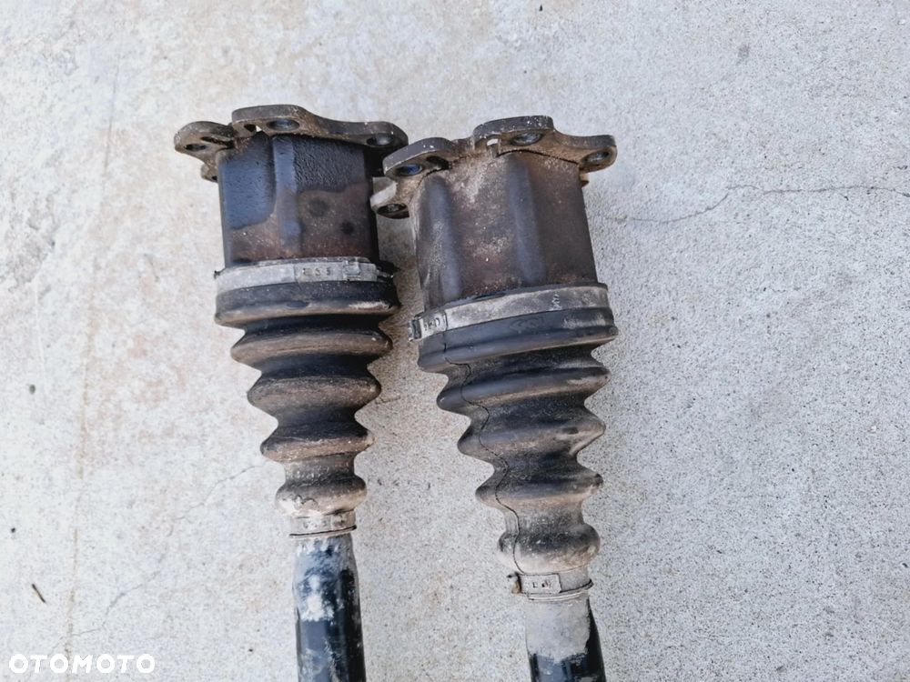 Półoś Przód Przednia Lewa Skrzyni Manualnej Audi A4 B6 - 5